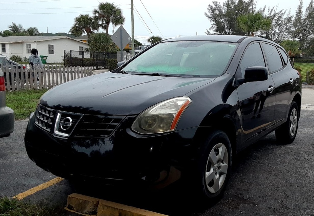 Car Rental Palm Beach, Florida - Week Nissan Rogue 2010
